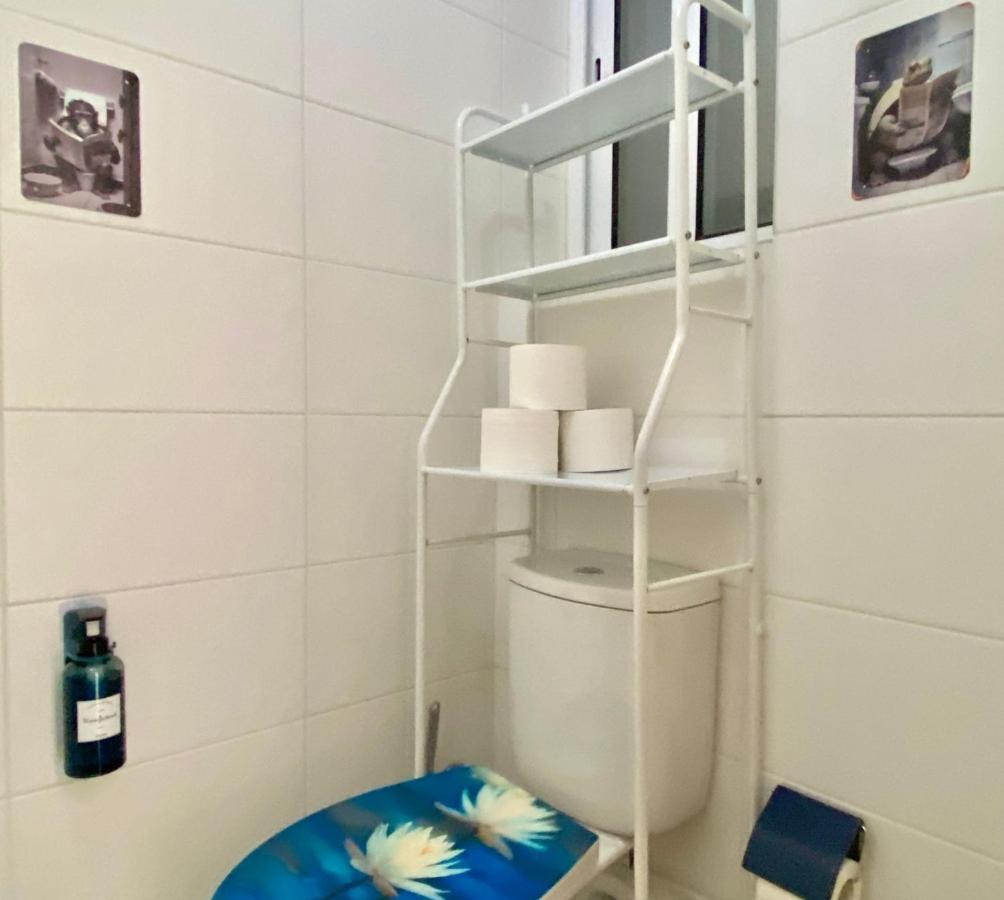 Central- Private En-Suite With Balcony In Shared Residence Pieta Ngoại thất bức ảnh